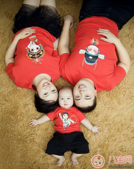 懷二胎會和頭胎的感覺一樣嗎 懷二胎的癥狀有哪些 懷二胎會和頭胎的感覺一樣嗎 懷二胎的癥狀有哪些