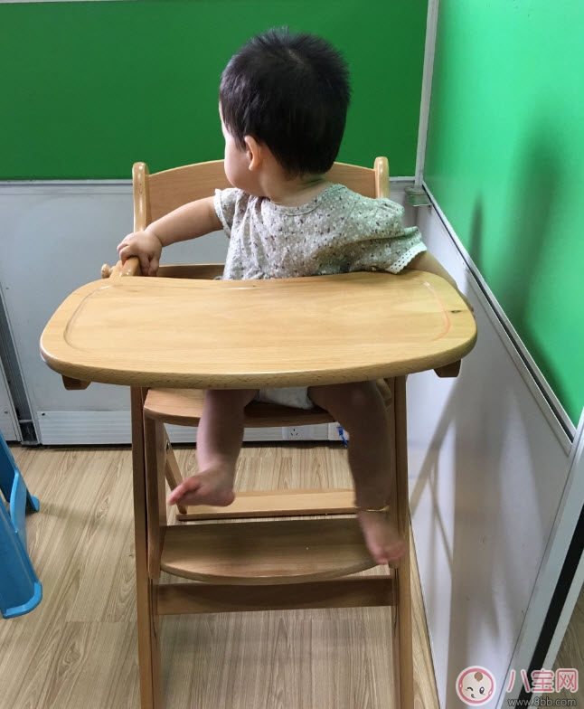 兒童餐椅什么樣的好 實木兒童餐椅測評