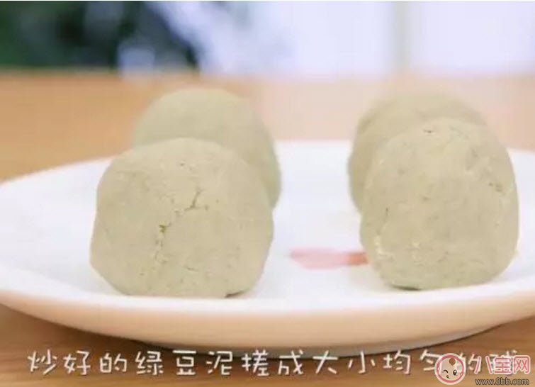 夏季輔食糕點(diǎn)香甜綠豆糕 美味降火還明目 夏季輔食糕點(diǎn)香甜綠豆糕 美味降火還明目