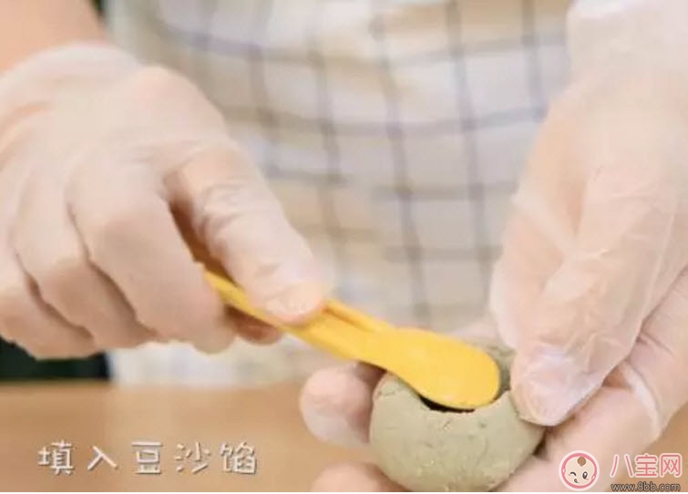 夏季輔食糕點(diǎn)香甜綠豆糕 美味降火還明目 夏季輔食糕點(diǎn)香甜綠豆糕 美味降火還明目