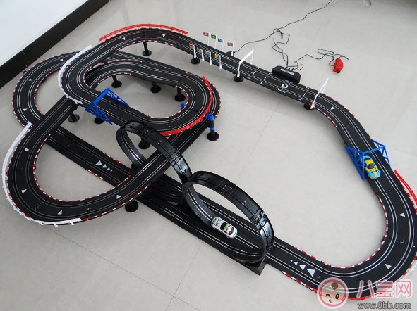 小男孩玩具車哪個牌子好 agm音速風(fēng)暴兒童路軌賽車玩具測評