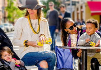 章子怡寶寶同款力推的chewbeads牙膠搖鈴 時(shí)尚又安全