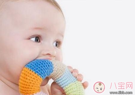 伊能靜購買進(jìn)口牙膠發(fā)霉 寶寶牙膠如何購買 伊能靜購買進(jìn)口牙膠發(fā)霉 寶寶牙膠如何購買