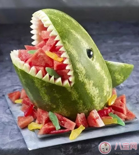 西瓜有哪些吃法西瓜怎么吃 西瓜的花樣吃法大全 西瓜有哪些吃法西瓜怎么吃 西瓜的花樣吃法大全