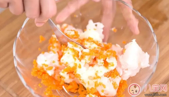 寶寶不吃魚怎么辦 孩子不吃魚怎么哄(沒有魚腥味的魚餅最適合)