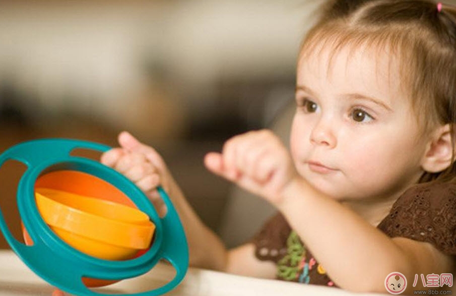 為什么要選專門的兒童餐具，給寶寶挑選餐具時要注意什么