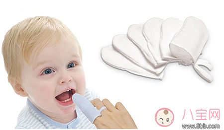 寶寶牙刷使用有講究 學《爸爸去哪兒》Kimi刷牙告別牙齦問題