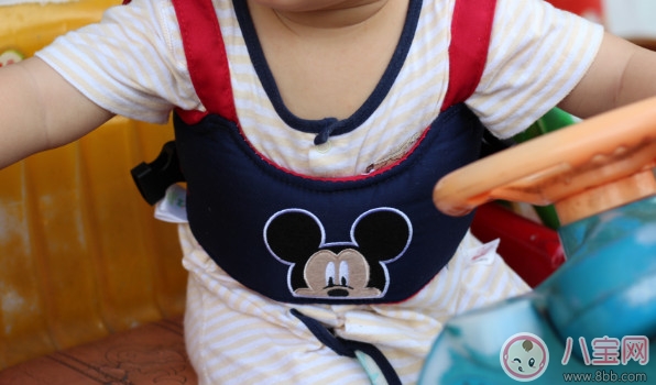 學(xué)步帶好不好用 迪士尼寶寶學(xué)步帶測(cè)評(píng)