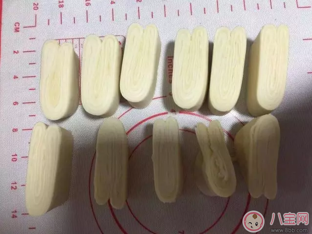 用料簡(jiǎn)單的小零食 快速簡(jiǎn)單制作方法 用料簡(jiǎn)單的小零食 快速簡(jiǎn)單制作方法