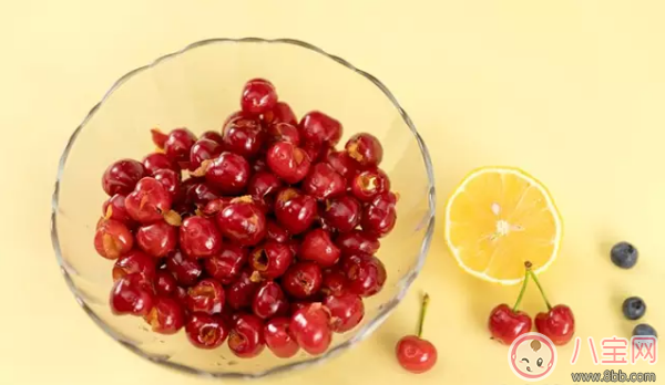 輔食果醬 寶寶愛吃的櫻桃&藍(lán)莓果醬