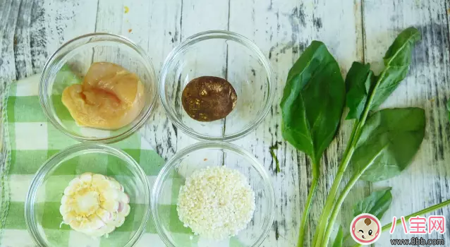 寶寶不喜歡吃白粥 來(lái)份香菇玉米雞茸粥