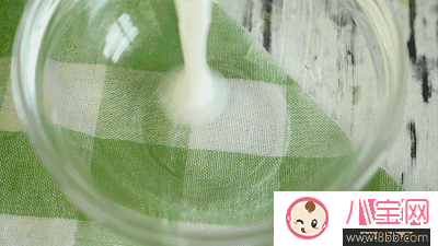 寶寶不喜歡吃白粥 來(lái)份香菇玉米雞茸粥