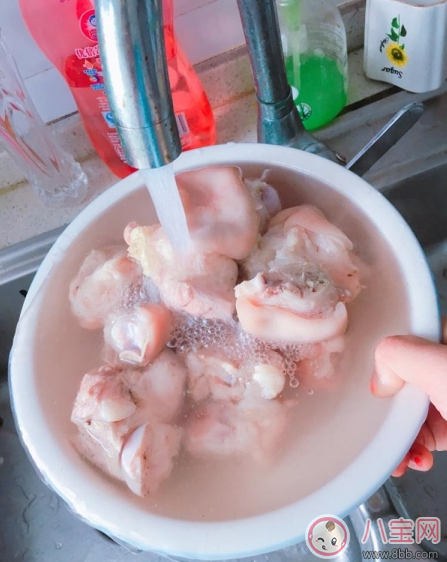 夏日沒胃口 來份椒鹽豬蹄下飯香 夏日沒胃口 來份椒鹽豬蹄下飯香