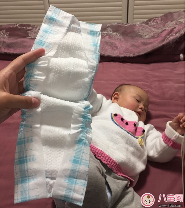 想知道紙尿褲和紙尿片哪個好 來看雀氏紙尿片測評吧 想知道紙尿褲和紙尿片哪個好 來看雀氏紙尿片測評吧