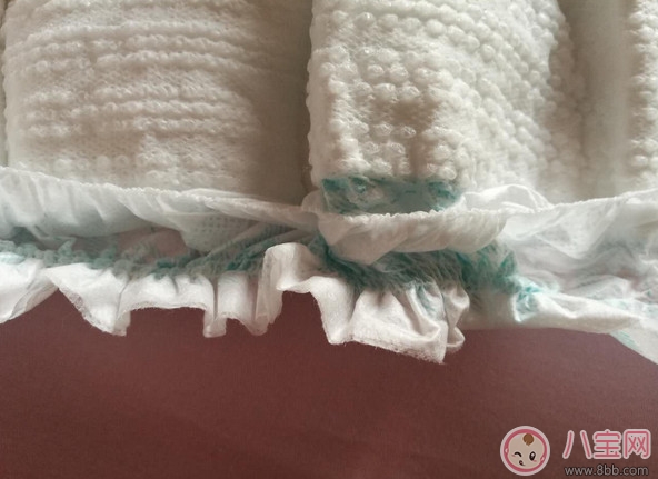 想知道紙尿褲和紙尿片哪個好 來看雀氏紙尿片測評吧 想知道紙尿褲和紙尿片哪個好 來看雀氏紙尿片測評吧