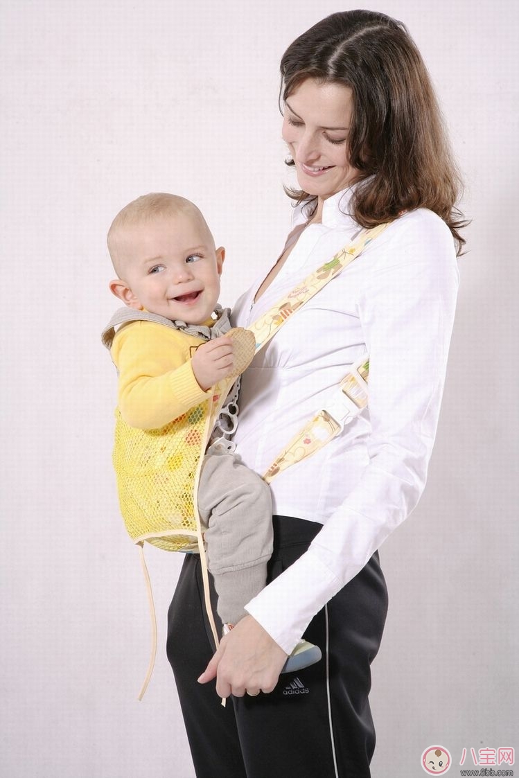 國(guó)慶節(jié)帶新生兒旅行的好處 新生出行準(zhǔn)備須知 國(guó)慶節(jié)帶新生兒旅行的好處 新生出行準(zhǔn)備須知