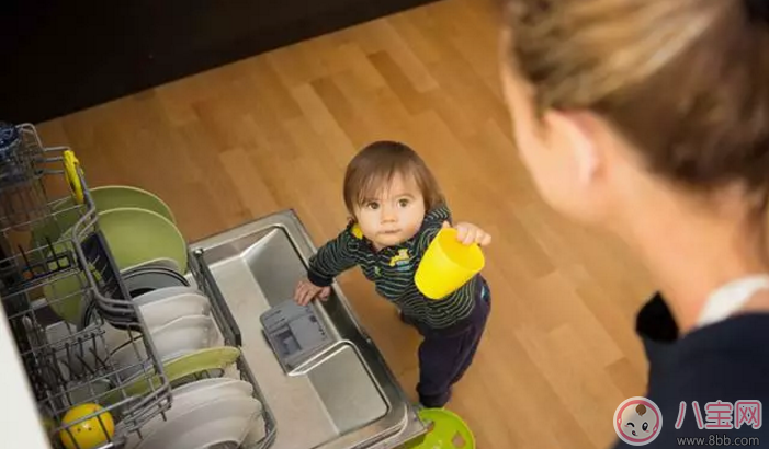 寶寶便秘、口氣、爛嘴角的真正原因 千萬(wàn)不要誤診