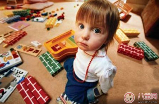 寶寶喜歡扔?xùn)|西是脾氣不好嗎 2歲半寶寶喜歡扔?xùn)|西怎么辦 寶寶喜歡扔?xùn)|西是脾氣不好嗎 2歲半寶寶喜歡扔?xùn)|西怎么辦