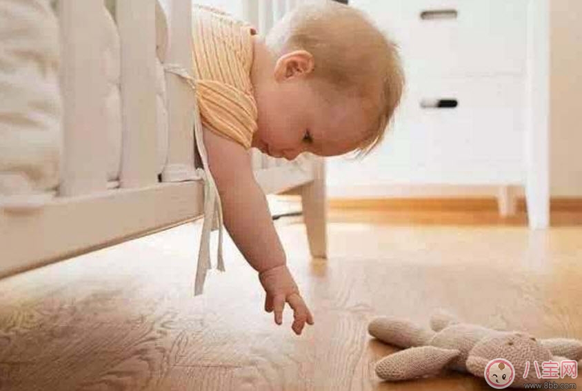 寶寶喜歡扔?xùn)|西是脾氣不好嗎 2歲半寶寶喜歡扔?xùn)|西怎么辦 寶寶喜歡扔?xùn)|西是脾氣不好嗎 2歲半寶寶喜歡扔?xùn)|西怎么辦