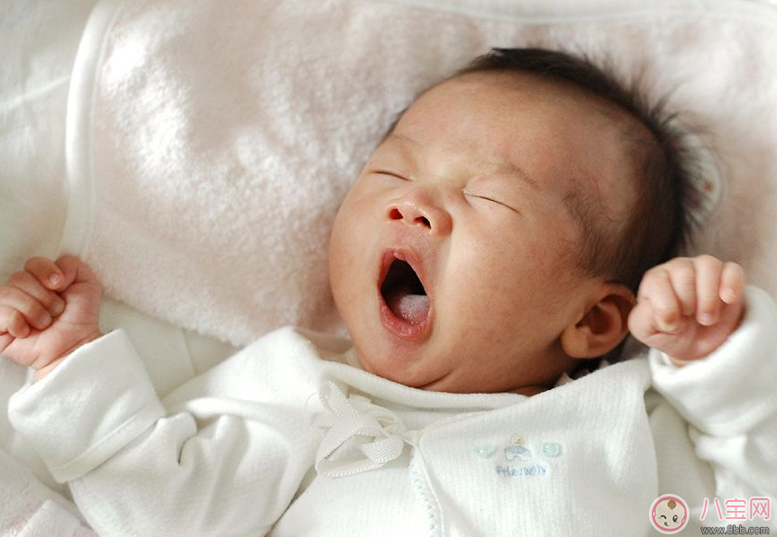 新生兒護理的四個大問題 新手媽媽必看新生兒護理秘籍