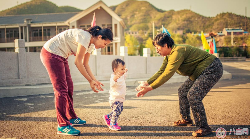 擔心孩子成長發(fā)育得慢 媽媽們快來了解一下吧 擔心孩子成長發(fā)育得慢 媽媽們快來了解一下吧