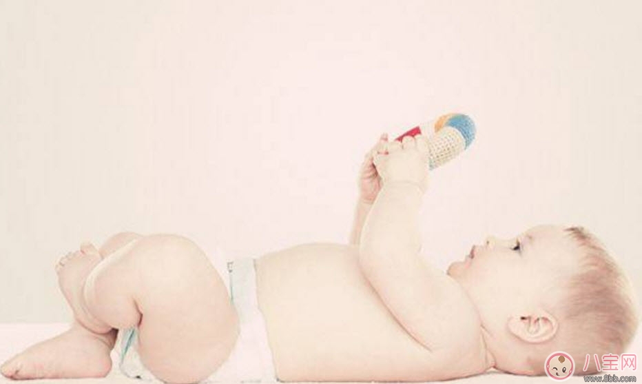 寶寶聽力發(fā)育時(shí)間指標(biāo) 嬰幼兒聽力發(fā)育標(biāo)準(zhǔn)