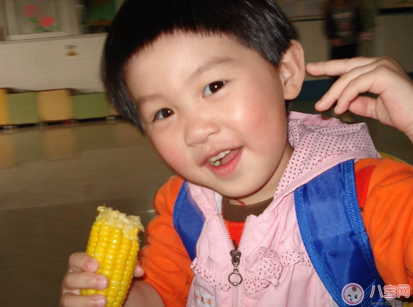 杭州部分小學(xué)推遲到孩子校時間 好的睡眠和吃早餐對孩子太重要