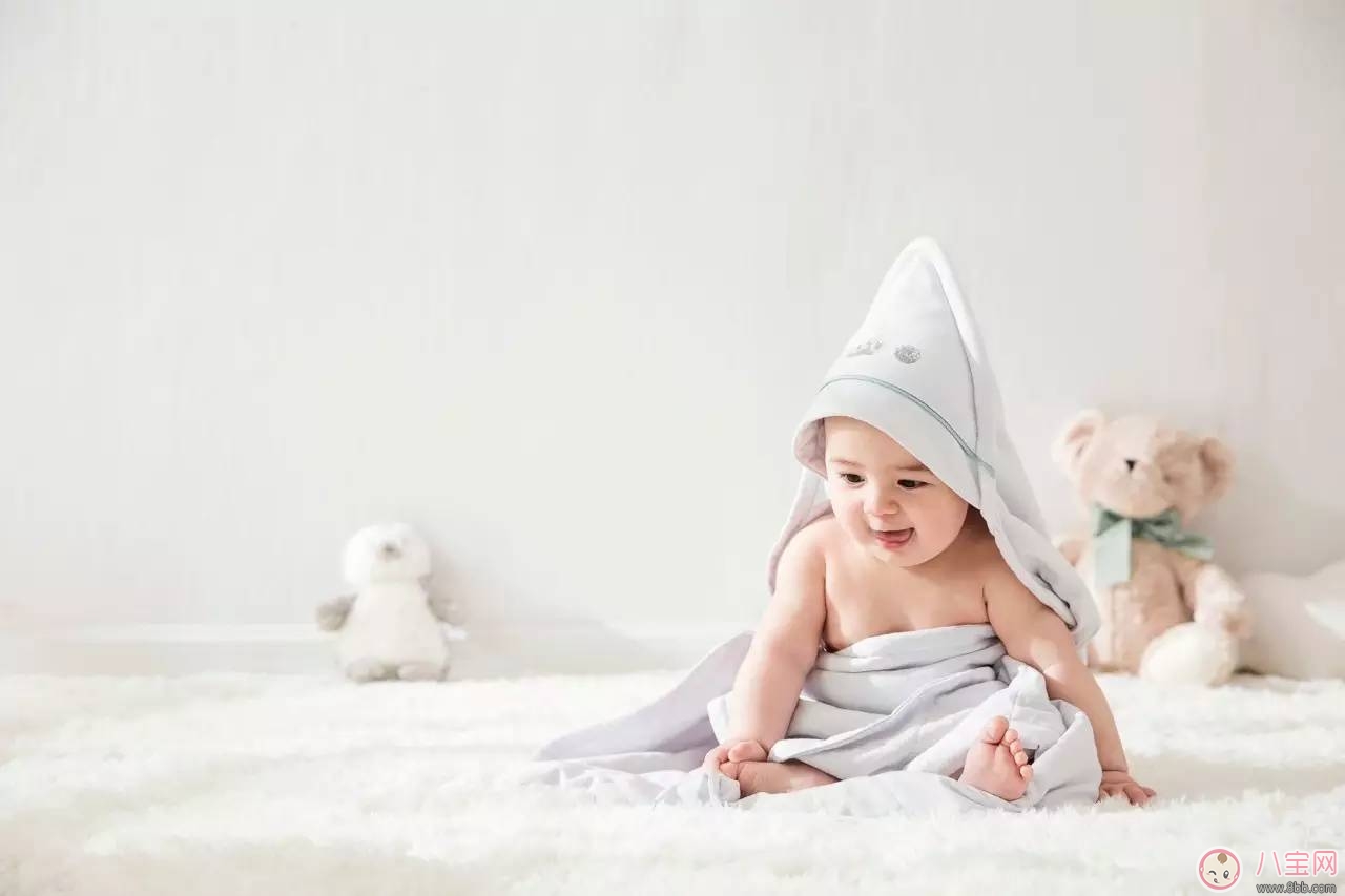 探望新生兒 送禮物應(yīng)該如何選擇