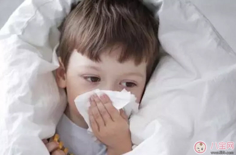 秋天寶寶咳嗽有痰怎么辦 寶寶咳嗽吃什么好 秋天寶寶咳嗽有痰怎么辦 寶寶咳嗽吃什么好