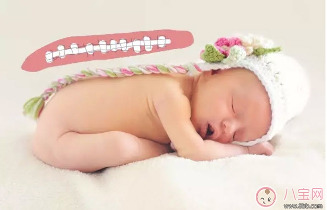 新生兒一天最多抱多久 三個月之內(nèi)的寶寶每天抱多久合適