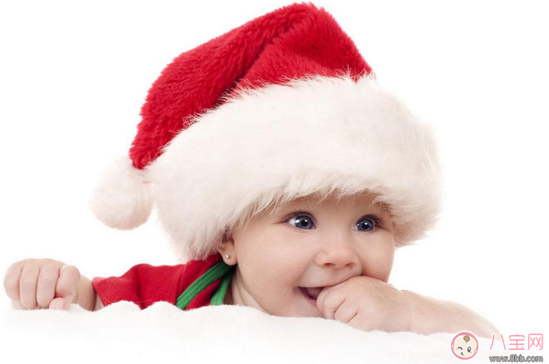 孩子喜歡吃手手 何時干預(yù)比較好 孩子喜歡吃手手 何時干預(yù)比較好