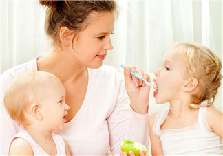 立秋后照顧小孩子應(yīng)該注意什么 照顧寶寶注意事項