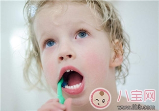 寶寶換牙期出現(xiàn)的狀況 寶寶換牙期注意事項(xiàng) 寶寶換牙期出現(xiàn)的狀況 寶寶換牙期注意事項(xiàng)