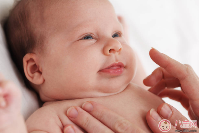 幼兒鼻子不通氣的妙招 寶寶鼻塞處理方法2017