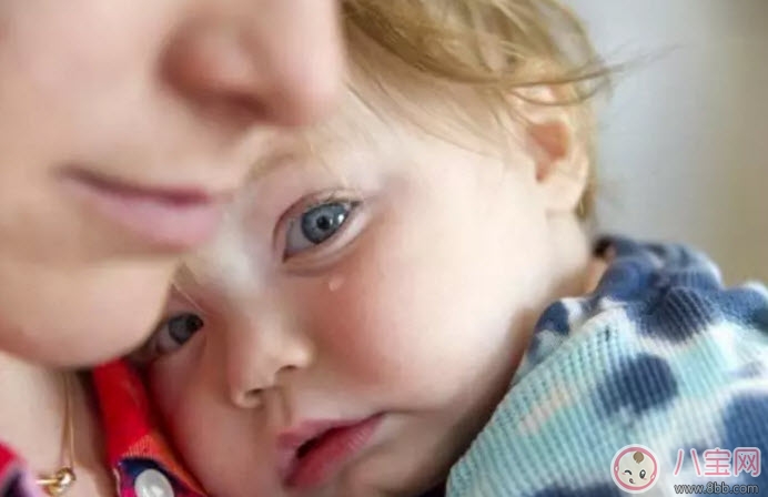 怎么判斷寶寶有沒有蛔蟲 寶寶蛔蟲病的癥狀有哪些 怎么判斷寶寶有沒有蛔蟲 寶寶蛔蟲病的癥狀有哪些