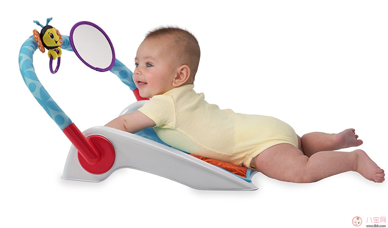 如何發(fā)展寶寶身心健全  寶寶爬行訓(xùn)練很重要