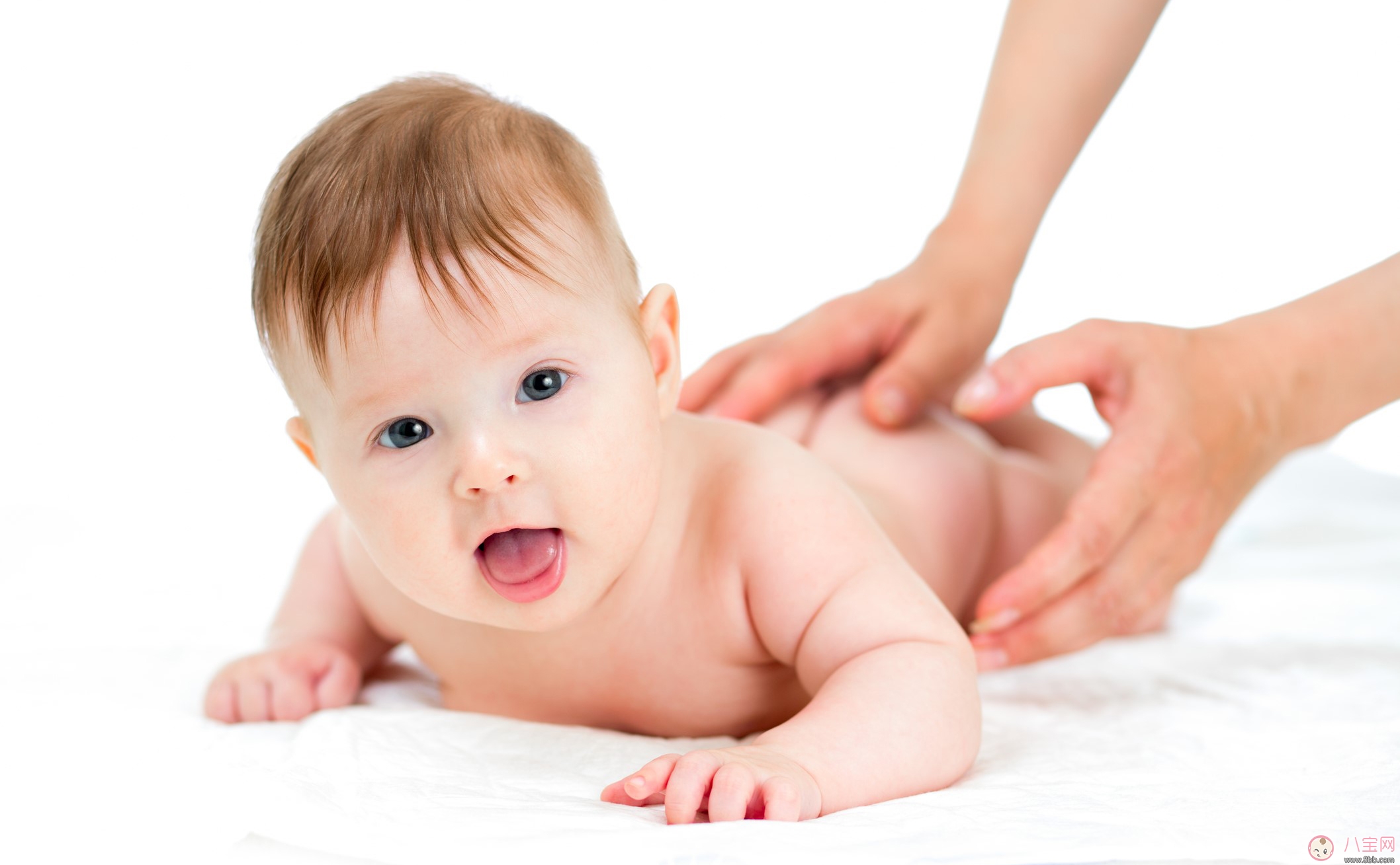 嬰兒不長(zhǎng)頭發(fā)以及掉發(fā)的原因 你的想法錯(cuò)誤嗎 嬰兒不長(zhǎng)頭發(fā)以及掉發(fā)的原因 你的想法錯(cuò)誤嗎