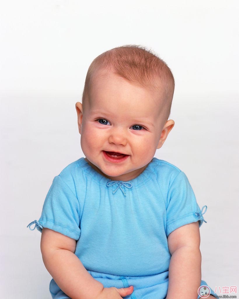 怎么喝水更健康  寶寶喝水常犯錯(cuò)誤