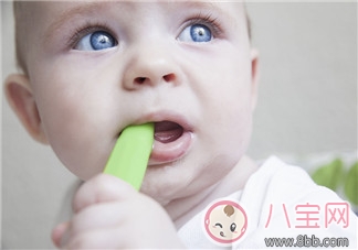 孩子磨牙，是因?yàn)槿扁}嗎？