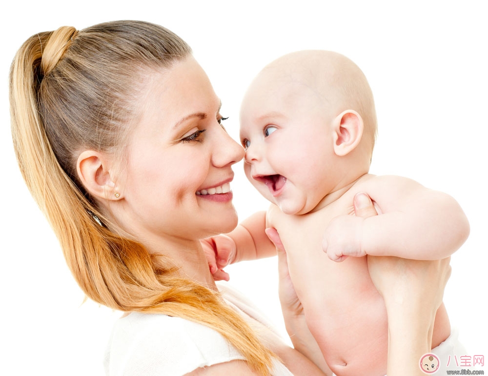 寶寶長鼻屎的原因 如何幫寶寶清除鼻屎 寶寶長鼻屎的原因 如何幫寶寶清除鼻屎