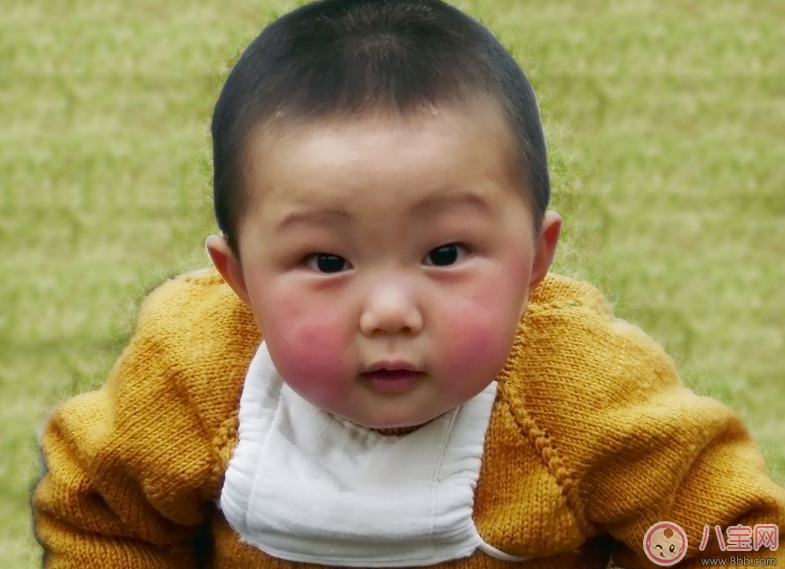 孩子怎么曬太陽好 小寶寶曬太陽方法