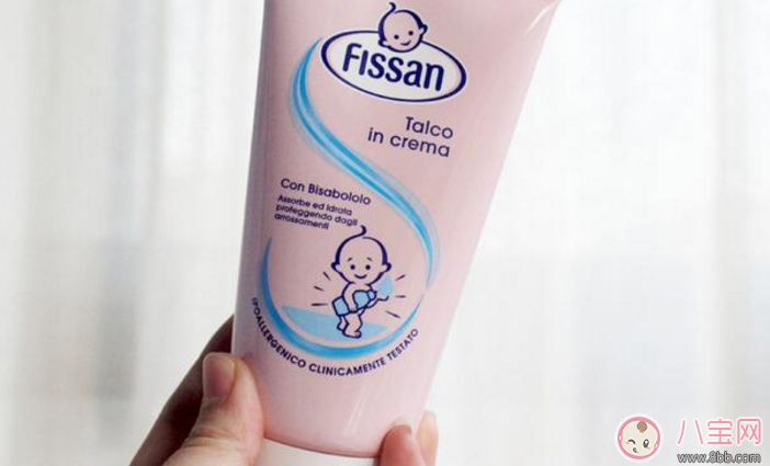 痱子和濕疹有什么區(qū)別 怎么預防痱子和濕疹