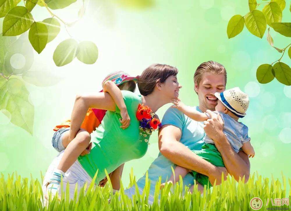 寶寶不愛交流怎么辦  寶寶交際要從小練