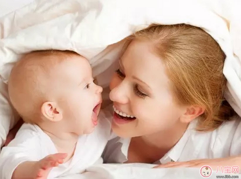 新生兒臍炎有哪些癥狀 嬰兒臍炎如何護(hù)理 新生兒臍炎有哪些癥狀 嬰兒臍炎如何護(hù)理