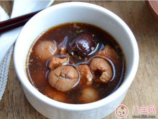 寶寶秋季流鼻血怎么辦  如何處理和預(yù)防