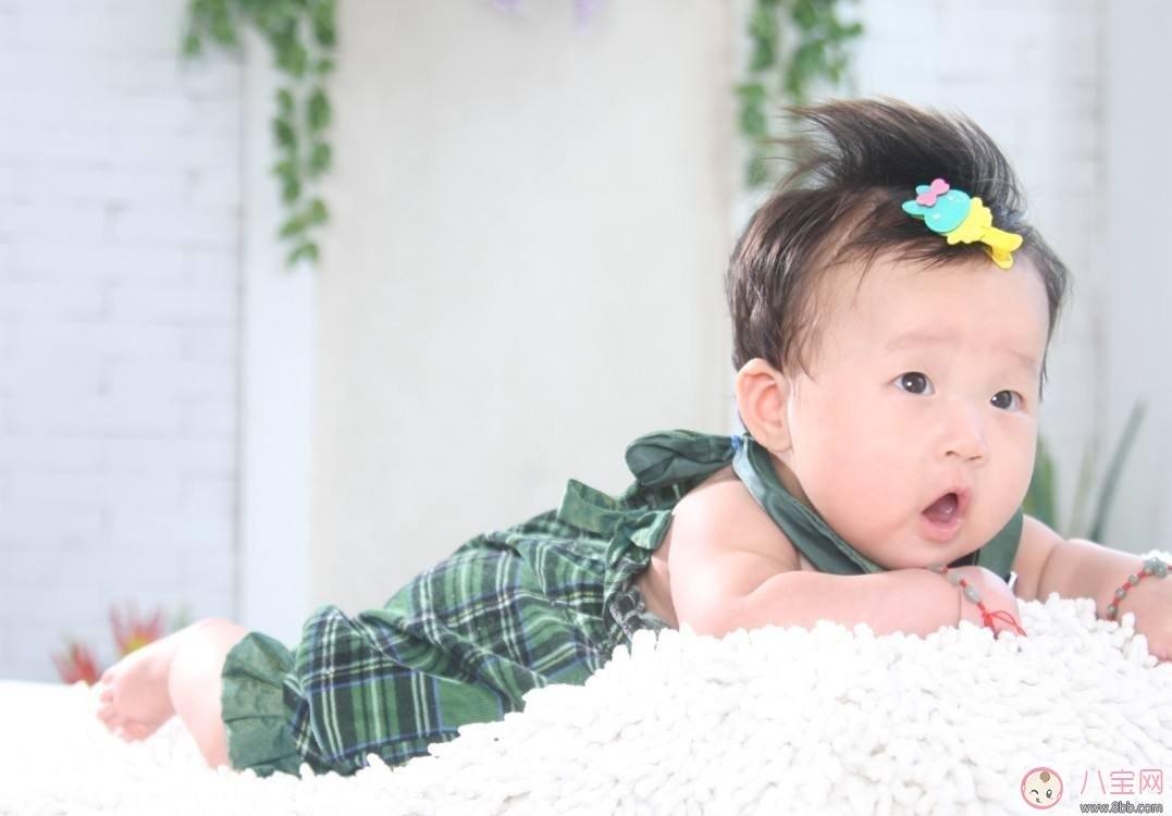 寶寶秋天長(zhǎng)痱子的防治之道