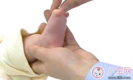 一個月大寶寶怎么按摩好 一月大寶寶按摩指南 一個月大寶寶怎么按摩好 一月大寶寶按摩指南