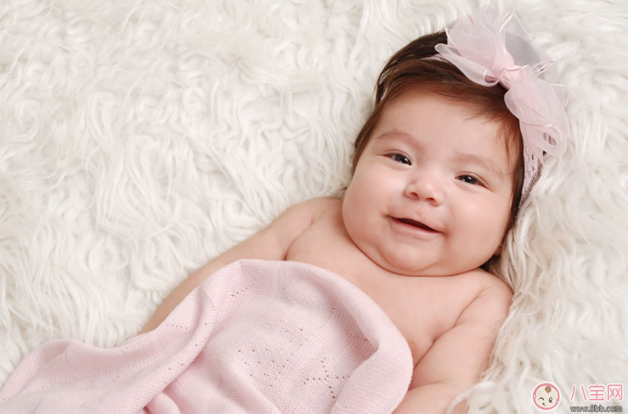 一個月大寶寶怎么按摩好 一月大寶寶按摩指南 一個月大寶寶怎么按摩好 一月大寶寶按摩指南