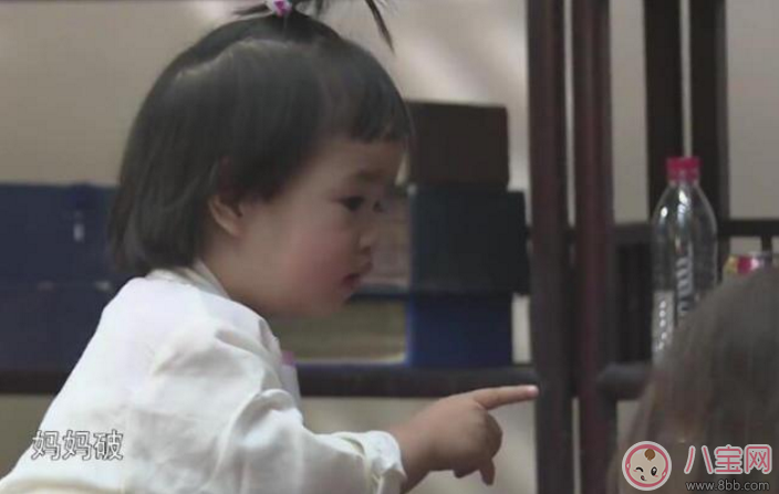 包貝爾女兒餃子情商高 孩子怎么說話聰明 包貝爾女兒餃子情商高 孩子怎么說話聰明