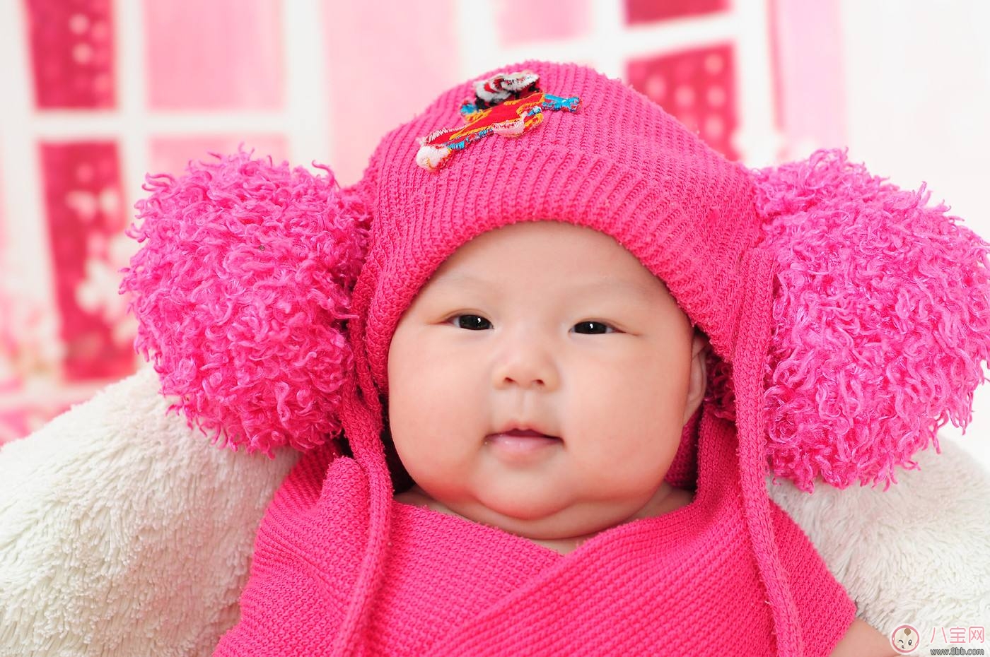 如何照顧兩個月大的嬰兒  了解這些信號很重要